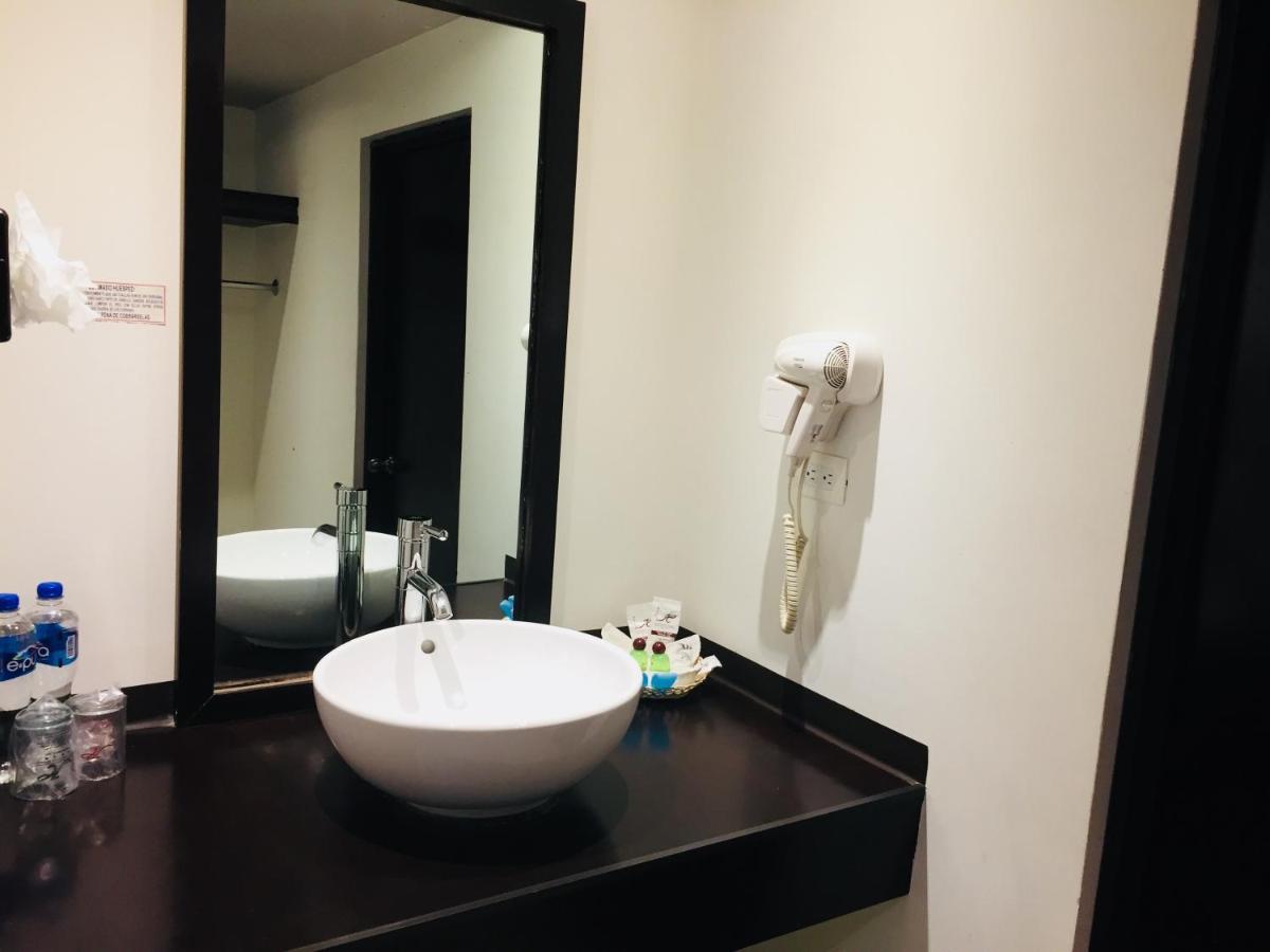Hotel California Mexico City Luaran gambar